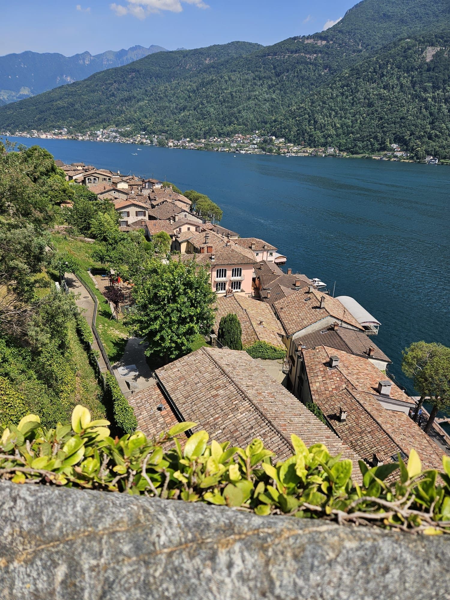 Tetti di Morcote, Canton Ticino
